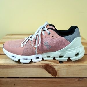 On Cloud Sneaker Shoe Cloudflyer 4 Women Sz 9 PEACH ALOE Run Jog Hike 71-98669